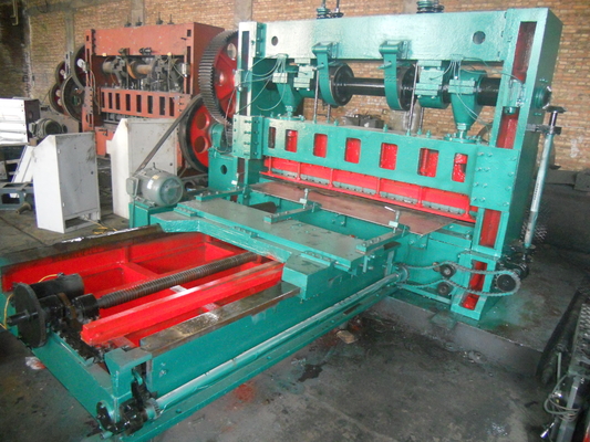 Çin Gelişmiş Dekorasyon Genişletilmiş Metal Yapma Makinesi Özel Tedarikçi