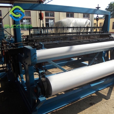 Çin 1-4m genişliğinde paslanmaz çelik kırılmış tel örgü makinesi galvanizli/PVC kaplı 650-1500KG yük kapasitesi Tedarikçi