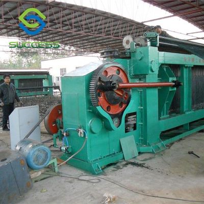 Çin Kolay 3-6 mm çaplı tel örgü makinesi 220V/380V Voltaj Yüksek verimlilik Tedarikçi