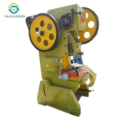 Çin 90° kaynak açısı ve 1.0-3.0mm kaynak kalınlığı olan en iyi çit üretim ekipmanları Tedarikçi