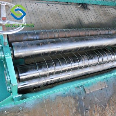 Çin 6*8 8*10 10*12 *12*15 Galvanizli tel ve dayanıklı tel örgü örme için delik boyutu gabiyon örgü makinesi Tedarikçi