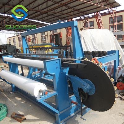 Çin Ağ Genişliği 2300-4300mm Dökülmüş Tel Ağı Döşeme Makinesi 7.5kw Güç Tedarikçi