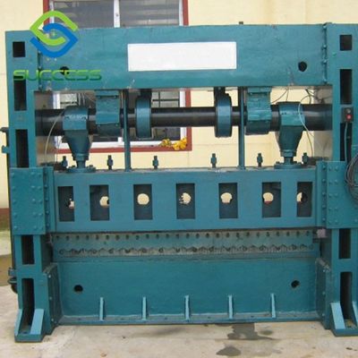 Çin Özelleştirilmiş Üretim İhtiyaçları için Özelleştirilmiş ve Çok Yönlü Üretim Elmas Delikli Şekilli Genişletilmiş Metal Üretim Makinesi Tedarikçi