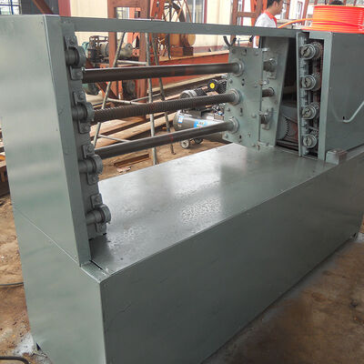 Çin Delik Boyutu 6 8 8 10 10 12 12 15 Gabion Yapma Makinesi Dayanıklı Tel Ağı Üretimi Sağlayan PVC Kaplı Tel Kullanımı Tedarikçi