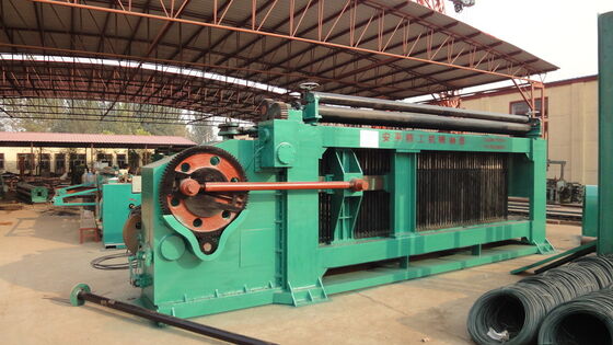 Çin Ağır Hizmet Tipi Gabion Kutu Makinesi Dayanıklı Tel Örgü Ekipmanı, Gabion Üretimi ve İnşaat Uygulamaları İçin Tedarikçi